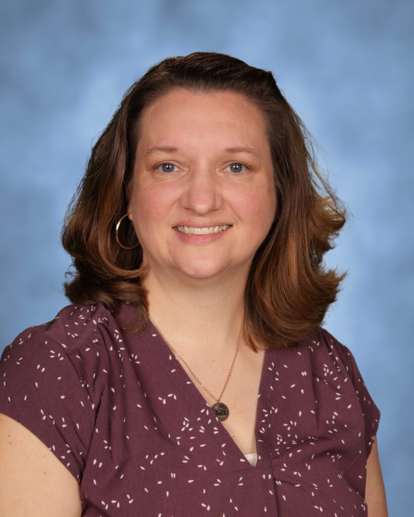 Mrs. Alongi: Sixth Grade Teacher